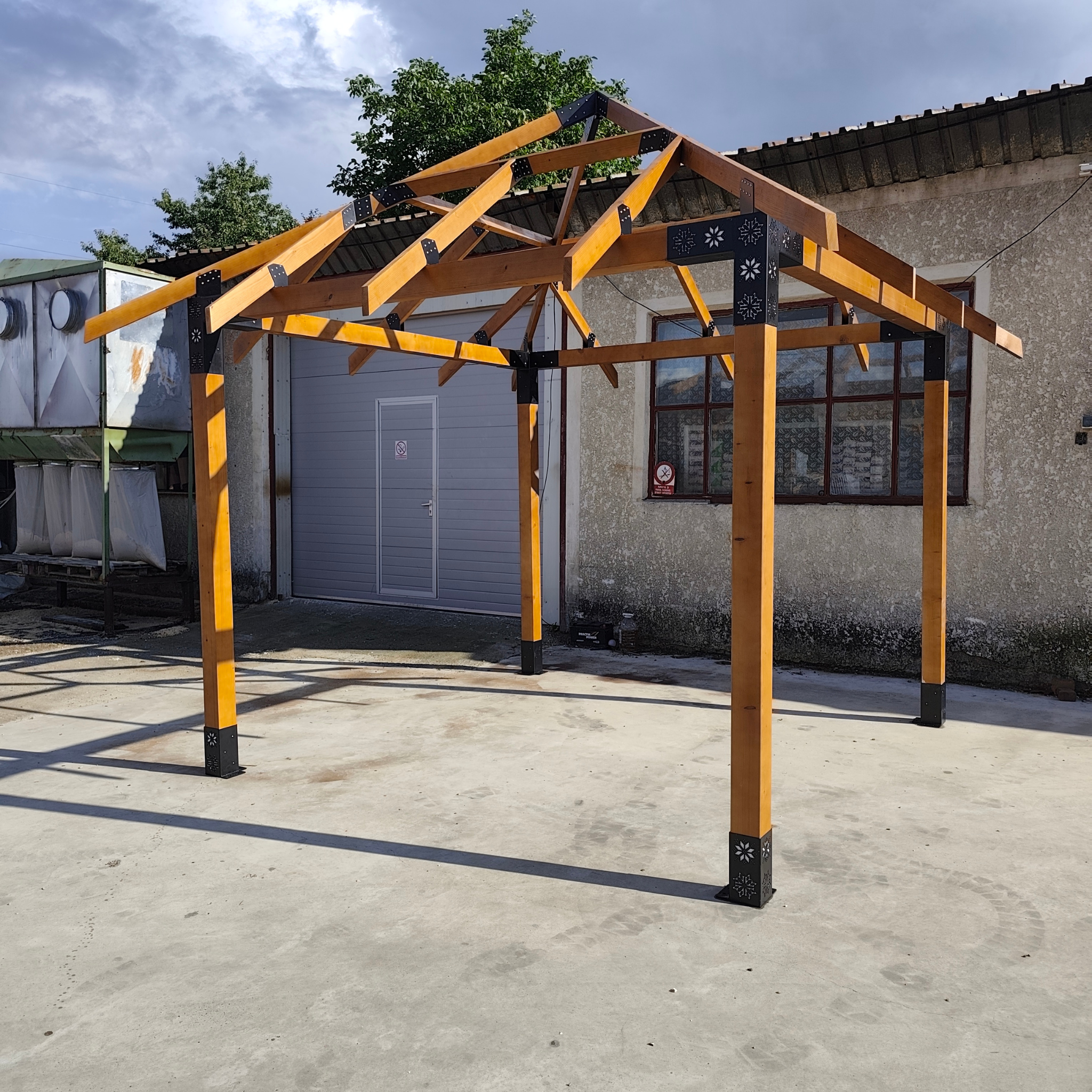 Foisor lemn Bucovina 3x3m - Premium